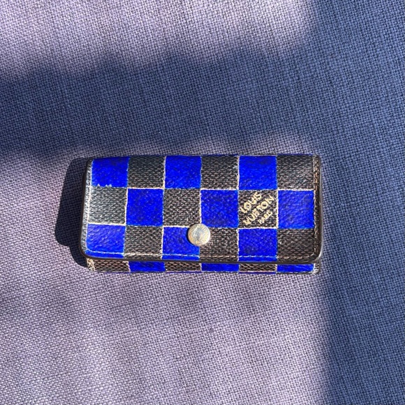 Louis Vuitton Damier Multicles 4 Ring Key Case - Picture 1 of 9
